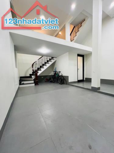 BÁN NHÀ KHÂM THIÊN 40M2 4 TẦNG 2PN - MẶT TIỀN 4,7M - LÔ GÓC ĐẮC ĐỊA - NGÕ THÔNG - GẦN 7 - 2