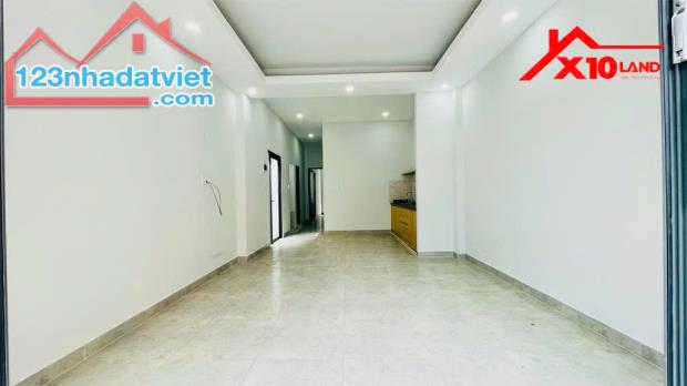 Bán nhà mới hoàn côg ngay quảg trườg  Tân Tiến-Biên Hòa 90m2 chỉ 2,5tỷ - 1