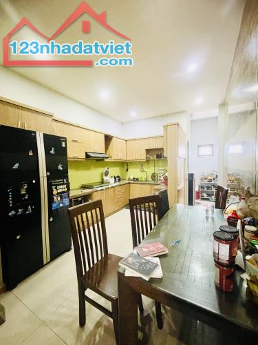 Bán Nhà Mặt Tiền Tân Thới Nhì 4-2, 79m2, 3 Tầng, Đường 12m, Nhà mới vào ở ngay - 2