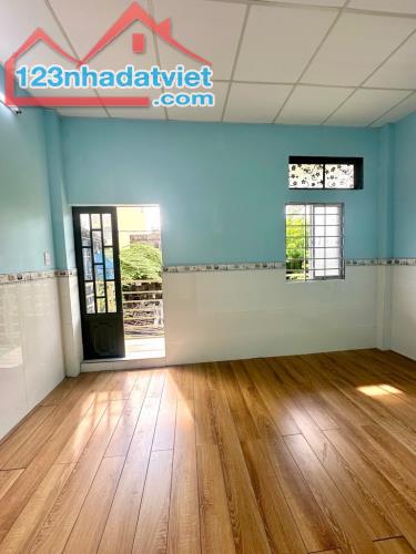 Bán nhà gần Tô Hiệu, Bình Tân, 26m2, 2 tầng, giá chỉ nhỉnh 2 tỷ. Zalo xem nhà 0901013009 - 1