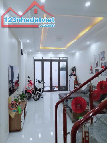 Bán nhà 61,5m2 – 4 tầng – hướng Nam – ngõ 69 Chợ Con – Trại Cau – Lê Chân - Hải Phòng - 3