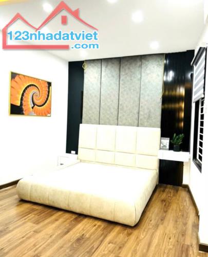 HÀNG HIẾM - VIP XUÂN THỦY – 5 TẦNG x 40M2 ĐẦY ĐỦ CÔNG NĂNG, 8.5 TỶ - 2