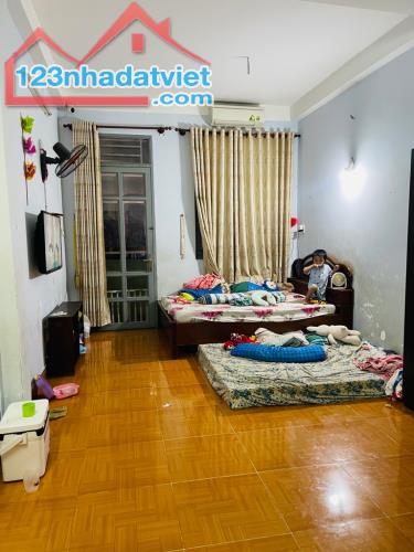 Mặt tiền hẻm 258 Dương Bá Trạc 4x22m 89 m2 chỉ 10 tỷ 3 - 3