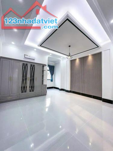 BÁN NHÀ MỚI 100% 1 TRỆT 2 LẦU RẤT ĐẸP, HIỆN ĐẠI, CÁCH CÔNG VIÊN BỜ KÈ CHỈ 30M, MÁT MẺ - 2