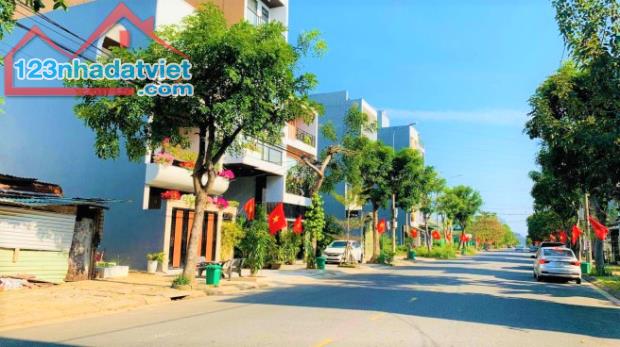 373M HIẾM HOI TRỤC NAM VIỆT Á 2 mặt tiền NGHIÊM XUÂN YÊM & K20 rẻ nhất