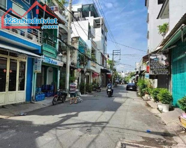 NHÀ MỚI ĐẸP - QUANG TRUNG GV - NGAY KHU TRUNG TÂM QUẬN - HXH NGỦ NHÀ - DT 76M² - 4 TẦNG