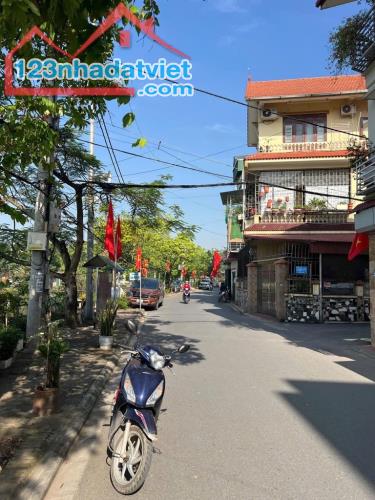 KINH DOANH- VIEW HỒ- Ô TÔ DỪNG ĐỖ CỔ Bi Thôn Hội 45.1M 1 TẦNG.  MT 4M. 6.75 tỷ Cổ