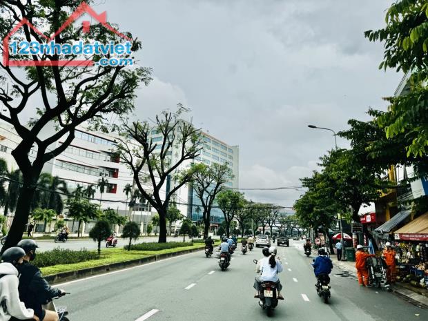 Bán đất Thổ cư 70m2, gần Công Viên Phần mềm Quang Trung Tô Ký chỉ 4.6 tỷ TL.