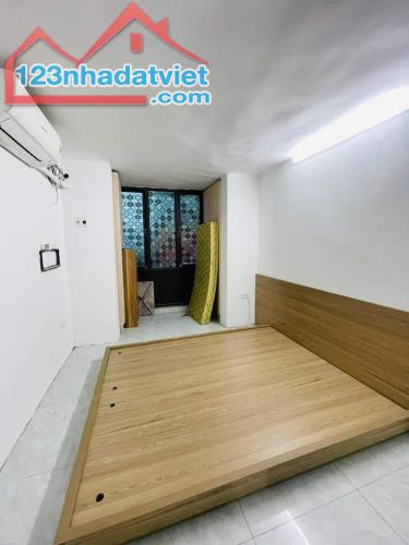 Cho thuê nhà ngõ phố Minh Khai Hai Bà Trưng 18m x 4 tầng, giá 8tr/tháng - 4