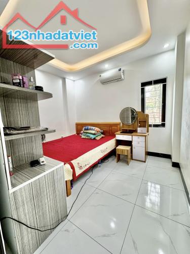 Chỉ 2,76tỷ có Nhà3T*56m2, sân trước,sân sau, ngay Trường, Chợ Tình Lam, 5pra KĐT Đô Nghĩa - 2