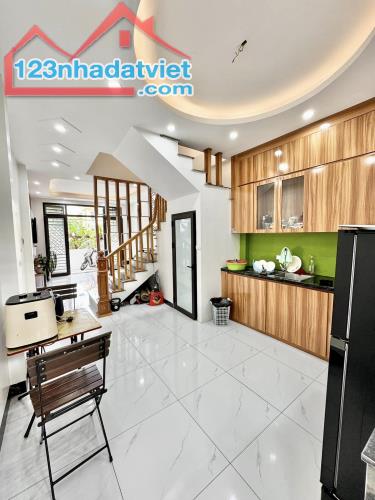 Chỉ 2,76tỷ có Nhà3T*56m2, sân trước,sân sau, ngay Trường, Chợ Tình Lam, 5pra KĐT Đô Nghĩa - 3