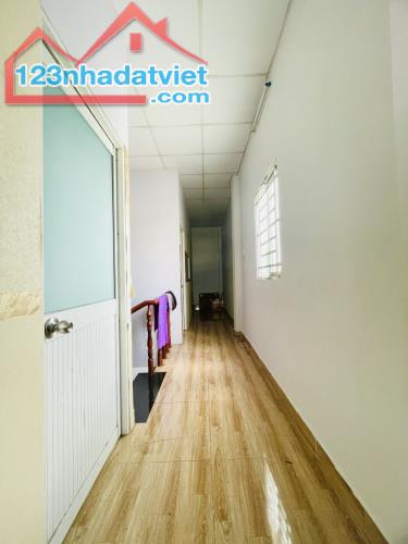 NHÀ 2 TẦNG Ô TÔ ĐỖ CỬA, 92M2 NGANG 5 MÉT NHÀ CÒN,THẠNH XUÂN QUẬN 12 - HƠN 3 TỶ - 5