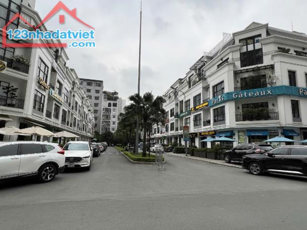 LÔ GÓC VINHOMES GARDENIA, HÀM NGHI, 162M, 5 TẦNG, THANG MÁY, LH: 0886171279 - 1