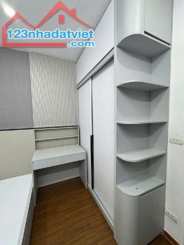 Cơ Hội Sở Hữu Nhà 36m² Tại Tam Trinh - Nội Thất Cơ Bản - Sổ Đỏ Chính Chủ - Gần Phố - 5