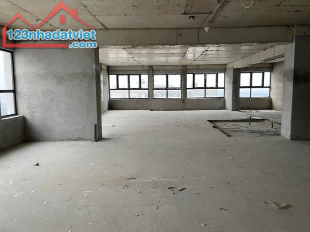 Giá rẻ vô địch: Căn Penthouse Duplex 4PN 365m2 Tecco Skyville view toàn thành phố, ở sang - 1