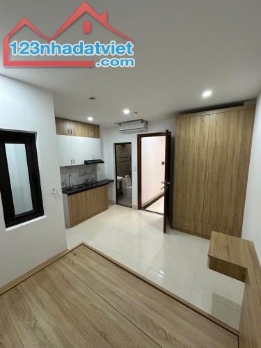 (Siêu Phẩm) Tòa Apartment xây mới 60m x 14P ngõ 279 Đội Cấn - Ô tô vào nhà. DT 1,3 tỷ/năm - 4