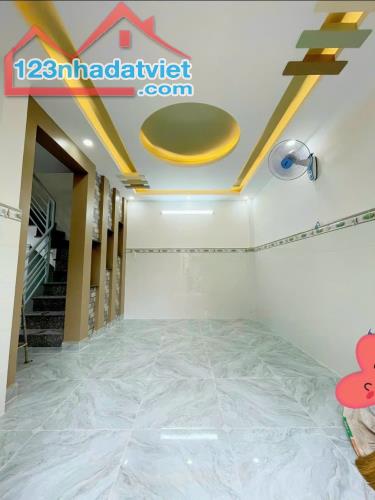 Nhà Trệt Lầu Chữ L(60m2) Dương Đình Cúc 720 Triệu Cần Bán Gấp ! - 1