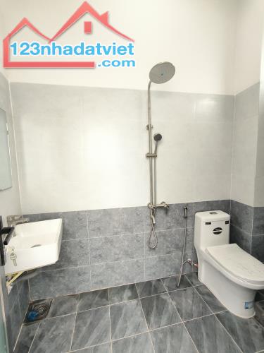 Nhà đẹp Tân Vạn 2.35 tỷ/ 75m2 xây mới lầu trệt hoàn công - 3