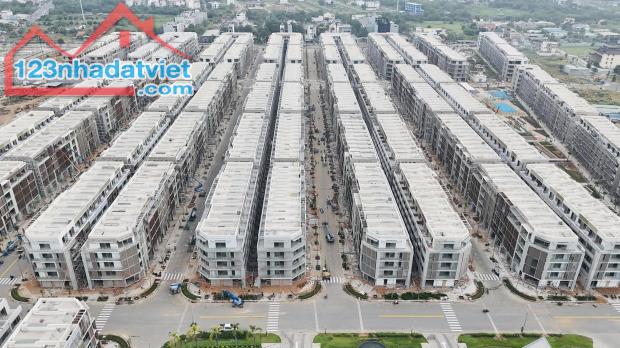 6x20 Nam Rạch Chiếc, Xây 4 Tầng chỉ 175tr/m2 Sát The Global City, Đường rộng đẹp - 2