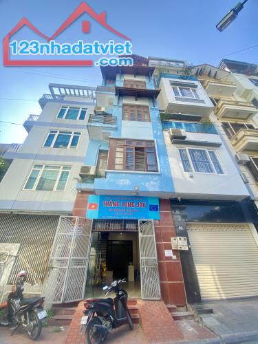 Cho thuê nhà mặt phố Nguyễn Khả Trạc 70m2, 5 tầng, Kinh Doanh, Văn Phòng. Giá: 23tr/tháng