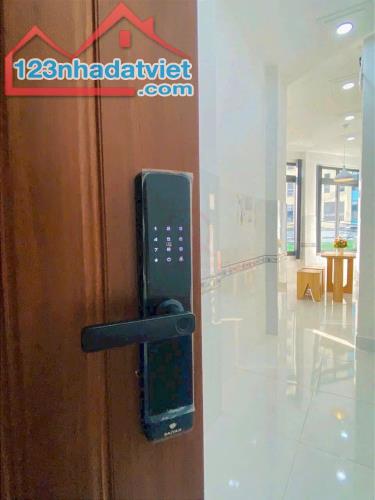 Bán nhàTòa nhà 5 Tầng 10 CHDV, HXH Lý Thường Kiệt, DT: 5x25m, cấn bank, 19.6 tỷ. - 3