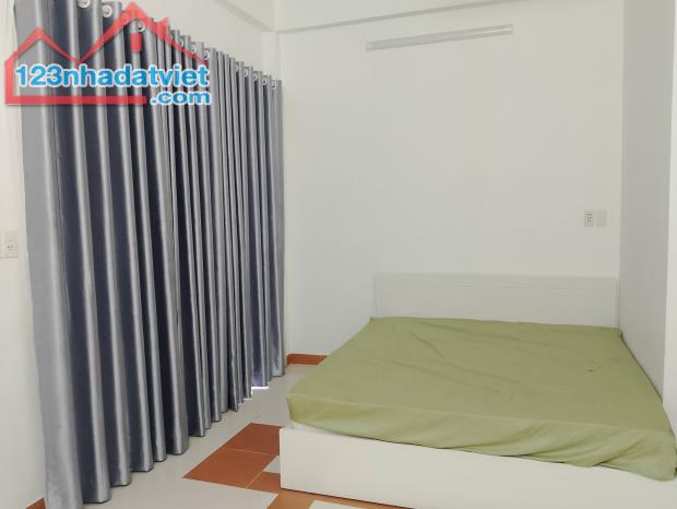 Nhà Phan xích Long quận Phú Nhuận DT 60m2 ,5 tầng hẻm xe hơi nhỉnh 10ty - 1