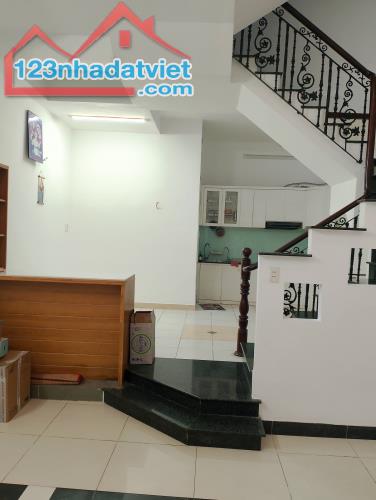 Nhà Phan xích Long quận Phú Nhuận DT 60m2 ,5 tầng hẻm xe hơi nhỉnh 10ty - 5