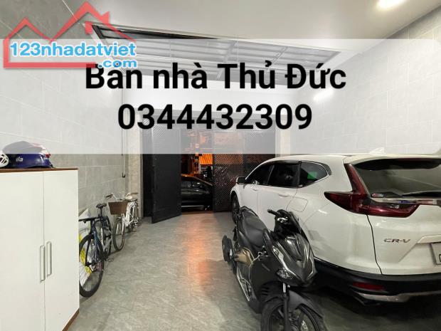 Bán nhà Thủ Đức, Siêu thị Vincom, Lê Văn Việt, Hiệp Phú, 100 m2, 4 tầng BTCT, 10 tỷ - 2