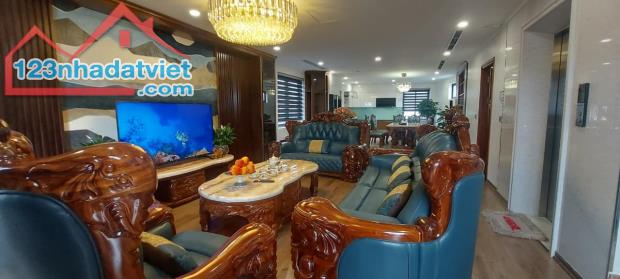 Phân Lô VIP Giải Phóng, Đẳng cấp 5*, Ô tô tránh, dt 95m2, 9 tầng TM, 8m mặt, Giá 29.5 tỷ.