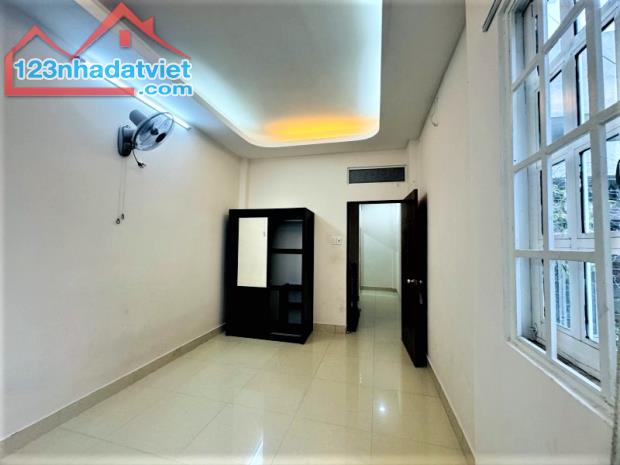 NHÀ QUẬN 1 GẦN PHỐ BÙI VIỆN & CÔNG VIÊN 23 THÁNG 9, HXH THÔNG, K.DOANH, 32Mx4 3PN 5 TỶ HƠN - 4