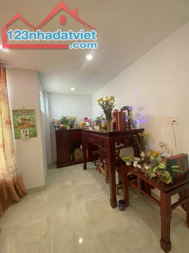 Bán nhà 4 tầng KĐT Phước Long B. Tp Nha Trang . 100m2 , Sổ Hồng . Giá 5.7 Tỷ . - 1