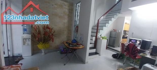 ♪Nhà Kiệt Hà Huy Tập, gần Thái Thị Bôi, 68m2 + 20m2 sân, gác đúc cứng sạch ở ngay, 2.49