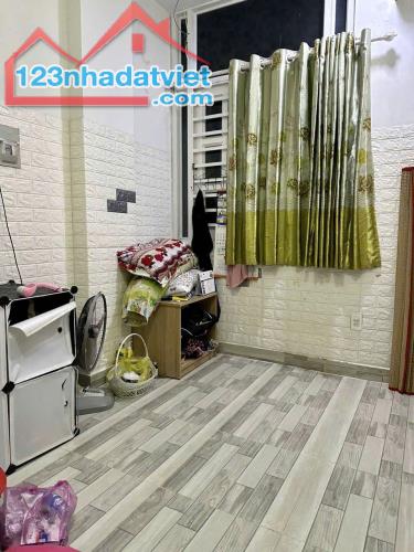 Nhà 5 tầng, hẻm ô tô 6m, gần chung cư Sơn Kỳ, 3.4 tỷ - 3