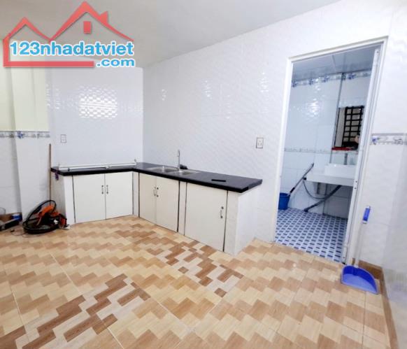 Bán Nhà SIÊU HIẾM Trần Bình Trọng P1, siêu nở hậu 8m 76m² Chỉ 4,6 Tỷ