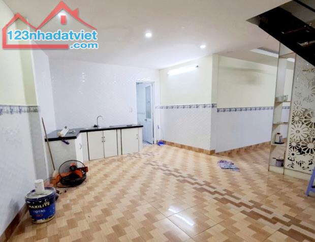 Bán Nhà SIÊU HIẾM Trần Bình Trọng P1, siêu nở hậu 8m 76m² Chỉ 4,6 Tỷ - 1