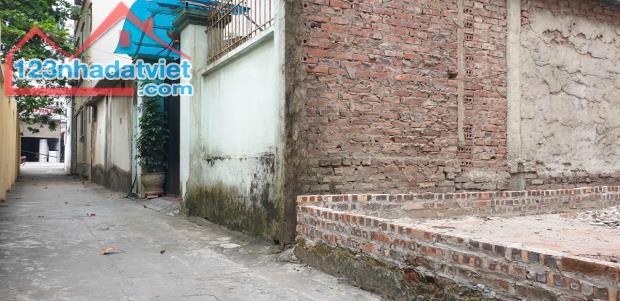 BÁN ĐẤT GẦN KHU VUI CHƠI - ĐỒNG TRÌ, TỨ HIỆP, THANH TRÌ - DT: 54 M2
