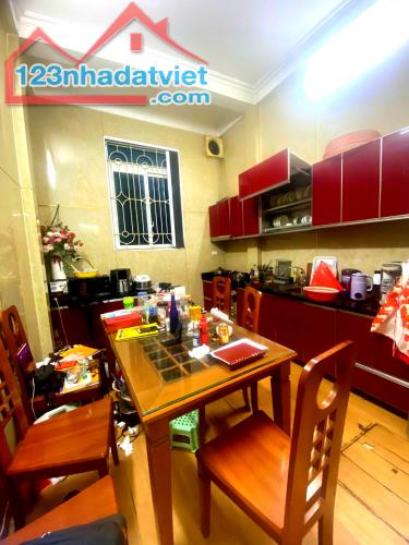 Chính chủ cần bán nhà 4 tầng giá 11 tỷ, DT 50m, Đường Trần Phú, Hà Đông, ngõ ô tô - 3