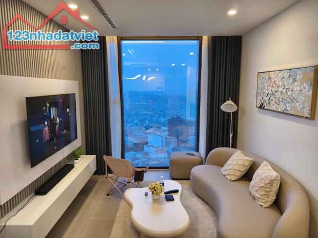 Cực hiếm - Bán căn hộ 2PN 68m2 Sam Tower tầng 16, view sông Hàn, Đà Nẵng - Sổ đỏ lâu dài