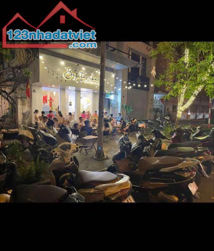 SANG NHƯỢNG CỬA HÀNG CAFE MẶT PHỐ 62 NGÔ QUYỀN - HOÀN KIẾM- HN - 2