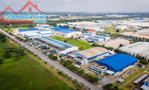 BÁN 10x60= 600M2 NẰM GIỮA KCN, CHỢ DÂN ĐÔNG TIỆN XÂY TRỌ. GIÁ 180 TRIỆU - 4