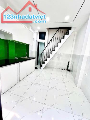 3PN,45M2S NHÀ NGAY NƠ TRANG LONG, HẺM XE HƠI, P12 BÌNH THẠNH, GIÁ 2.X TỶ. - 2