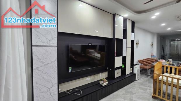 6T THANG MÁY MẶT NGÕ PL Ô TÔ TRÁNH KD SPA, TRUNG TÂM QUẬN HAI BÀ TRƯNG, 52M2 GIÁ 18,7 TỶ - 4