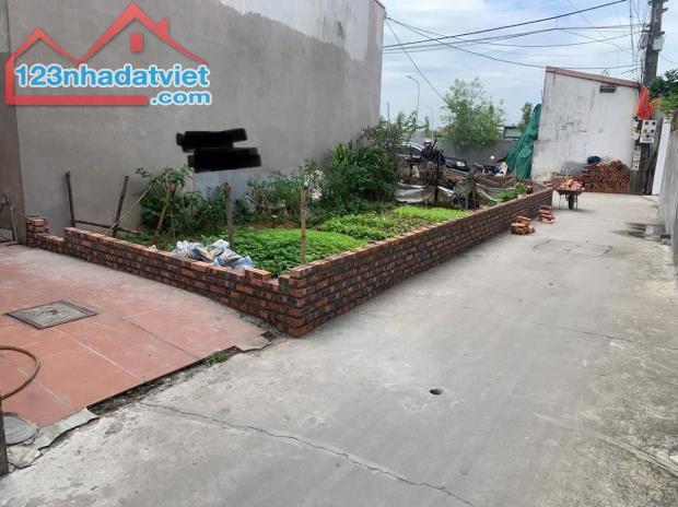 Bán 60m đất tổ 6, Quang Minh, Mê Linh, HN, 3 mặt thoáng, oto chạy vòng quanh. Giá 2,95 tỷ. - 2