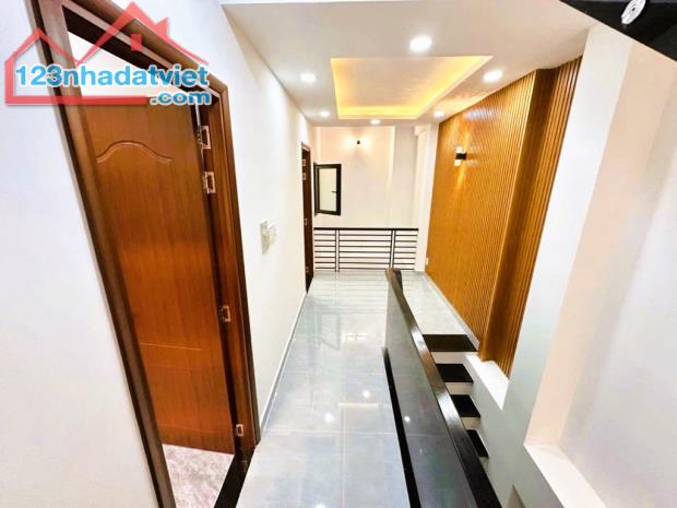 SIÊU PHẨM ĐÓN TẾT - 3 TẦNG FULL NỘI THẤT, DT 60 M2 (5,5 x 11) - NƠ TRANG LONG, BÌNH THẠNH. - 2