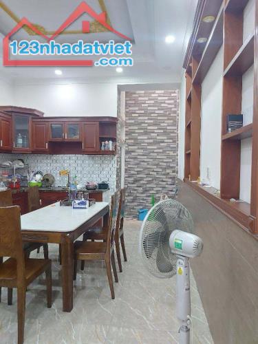 Bán nhà 4 tầng, 38m2, hẻm xe hơi, gần Lý Thường Kiệt, giáp Quận 10, Ở/cho thuê, 5.4 TỶ - 1