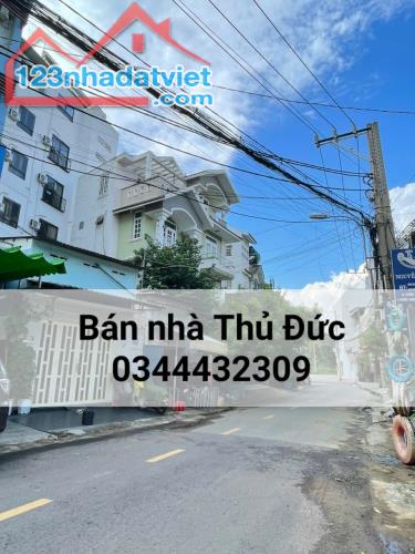 Bán nhà Thủ Đức, Tòa nhà kinh doanh, Đỗ Xuân Hợp, 545 m2, Ngang 6.1m, 18.5 tỷ TL