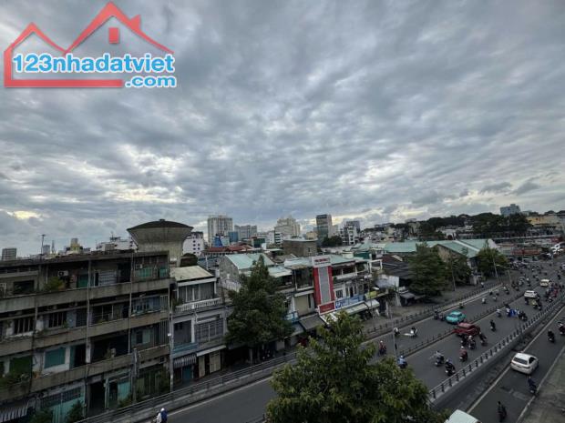 🏠 MTKD NGUYỄN TRI PHƯƠNG - XE HƠI TRONG NHÀ - NỐI QUẬN 5, 3, 1. GIÁ 17 TỶ 9 - 5