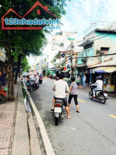 Mặt tiền kinh doanh Tùng Thiện Vương 4.4x15 59m2  chỉ 11 tỷ 2