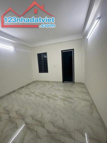 BÁN NHÀ PHÚ LƯƠNG, HÀ ĐÔNG, SÂN RỘNG ĐỖ OTO, 34m2 x 4T, MT 4M, 4.4 TỶ - 4