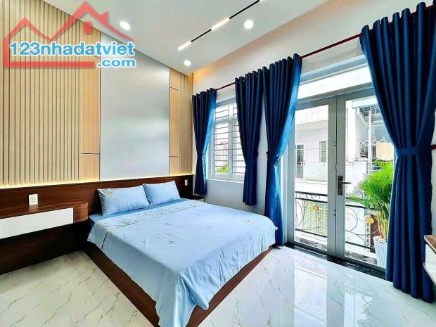 Bán nhà Bùi Thị Xuân Phường 3 Tân Bình 58m2, HXH, 4 tầng, giá 5,15 TL - 1